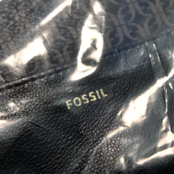 Fossil Elina Black PVC Square Flower Convertible Backpack — NWT main image 5